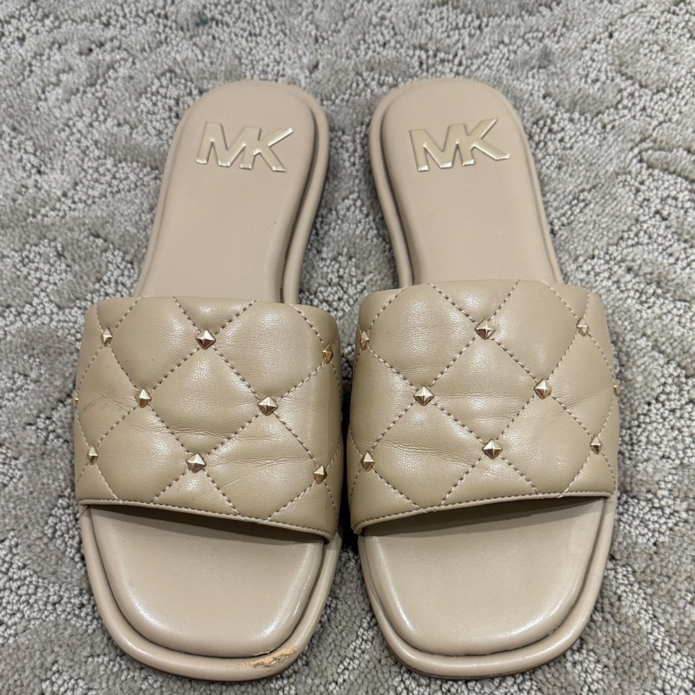 Michael Kors Beige Quilted Slide Sandals